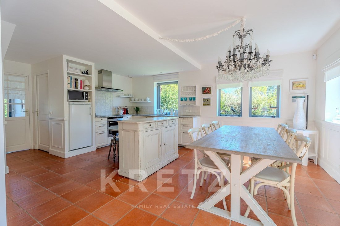 Villa in Sévrier, Auvergne-Rhône-Alpes, France 3 - 16256873