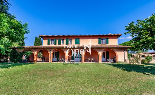 House in Crespina, Tuscany, Italy 1