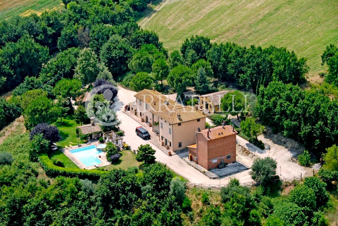Country House in Fontignano, Perugia, Umbria 1 - 13725816