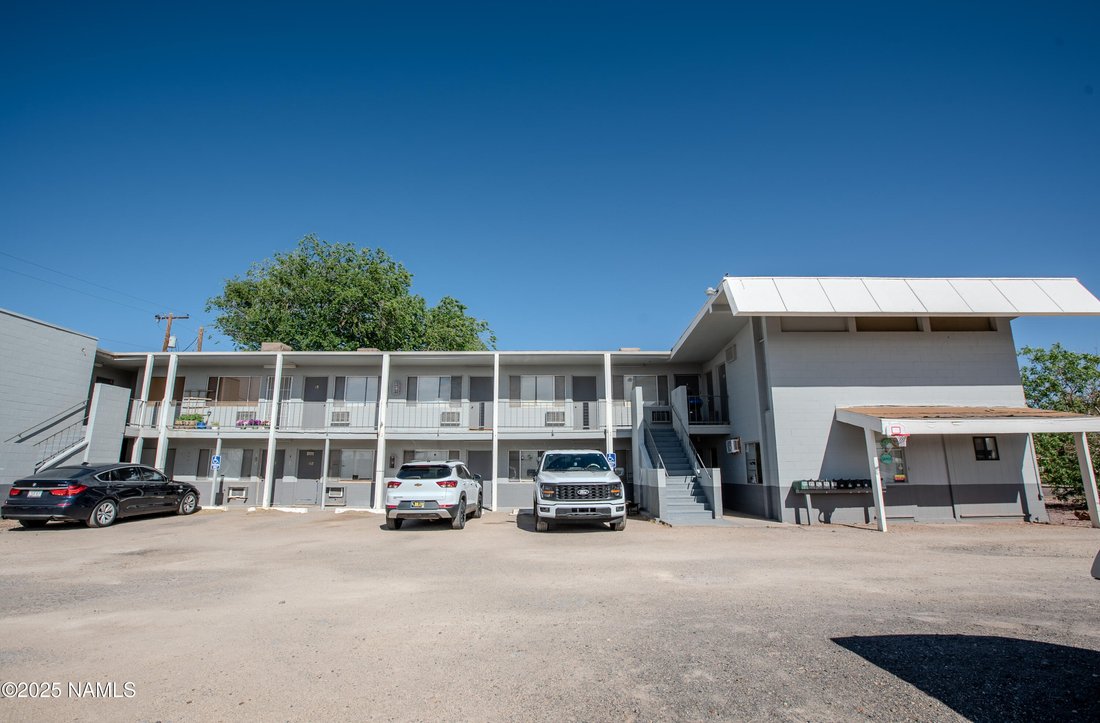Winslow, Arizona, United States 4 - 17101986