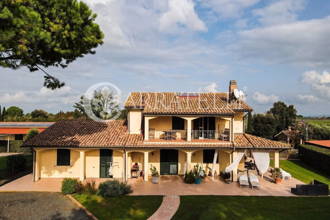 Country House in Casalone, Grosseto, Italy 2 - 14893241