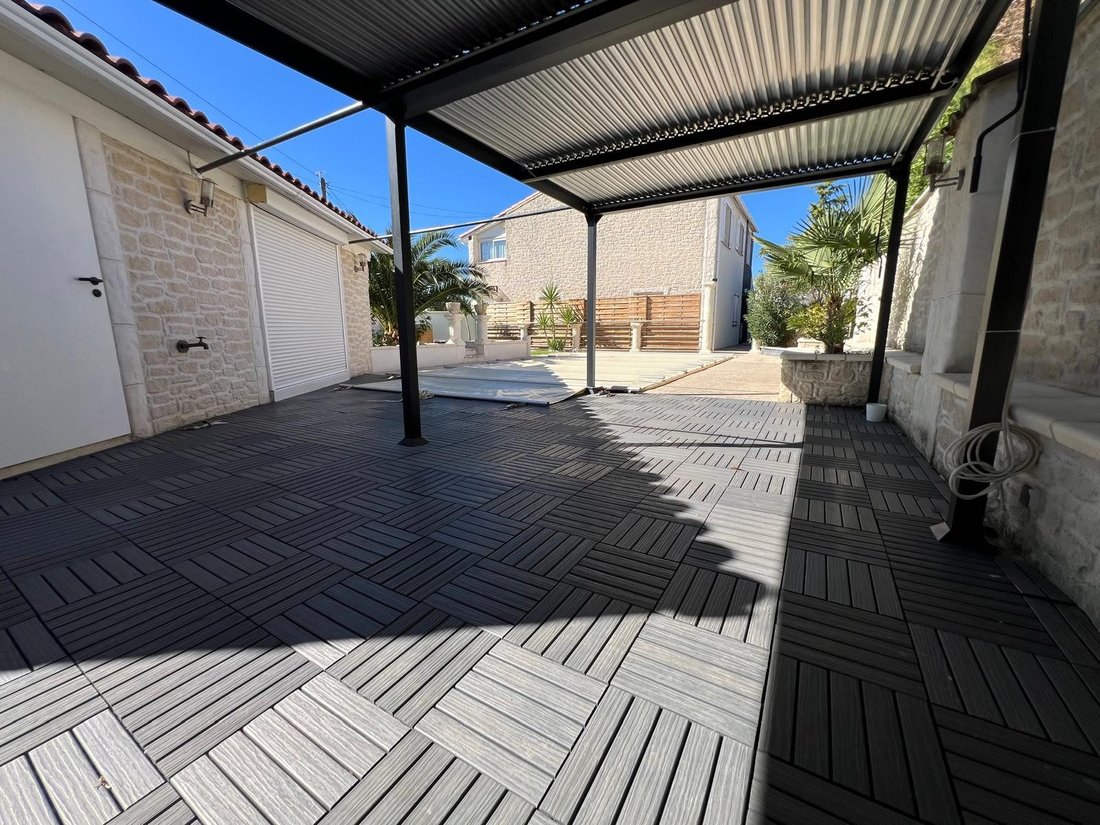 House in Marignane, Provence-Alpes-Côte d'Azur, France 2 - 17112959