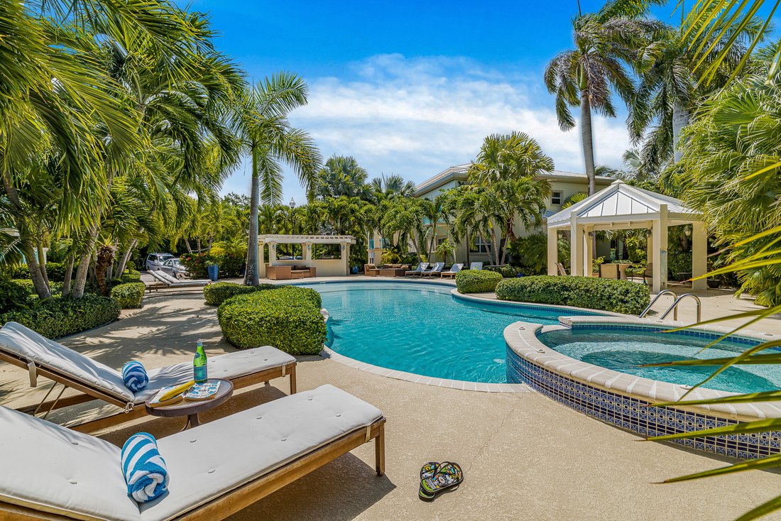 Condo in Leeward Settlement, Caicos Islands, Turks and Caicos Islands 1 - 17132627