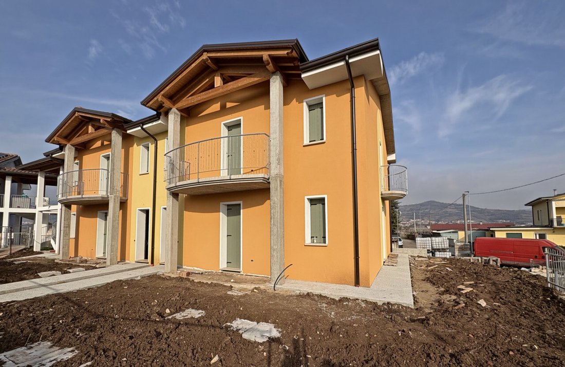 House in Montecchia di Crosara, Veneto, Italy 2 - 14478661