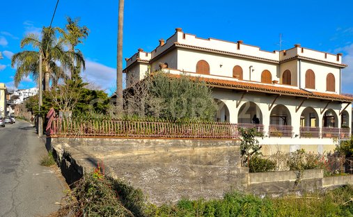 Villa à San Giovanni Montebello, Sicile, Italie 1