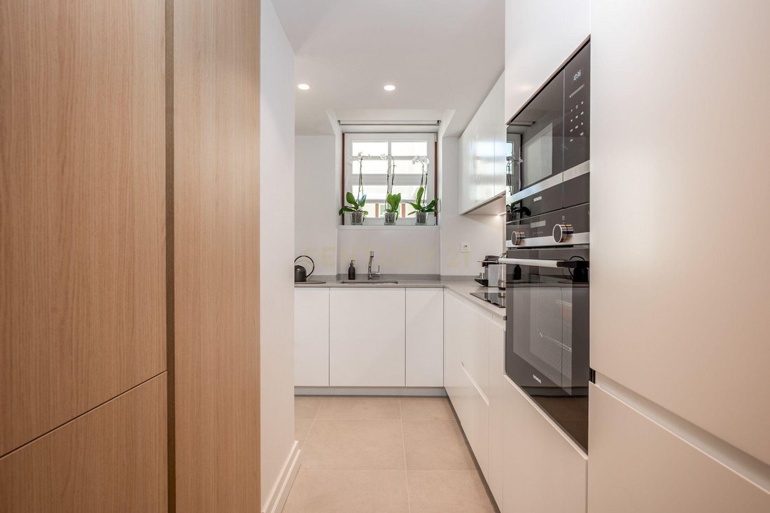 Apartment in Avenidas Novas, Lisbon, Portugal 5 - 17104179