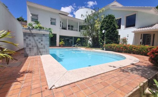 House in Fradinhos, State of Espírito Santo, Brazil 1