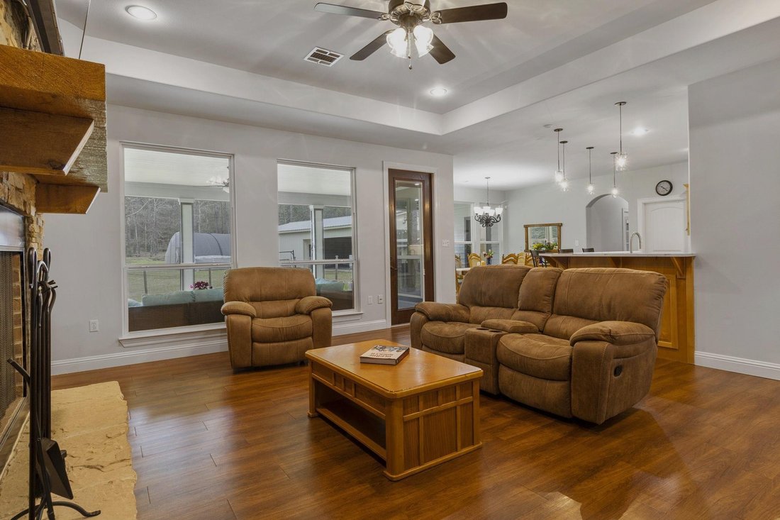 House in Livingston, Texas, United States 5 - 17130417