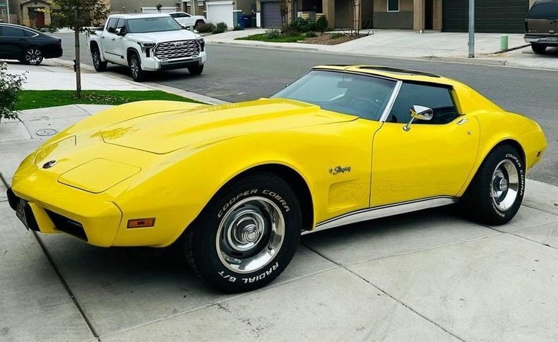 Coupe in Glendale, United States 1 - 17129223