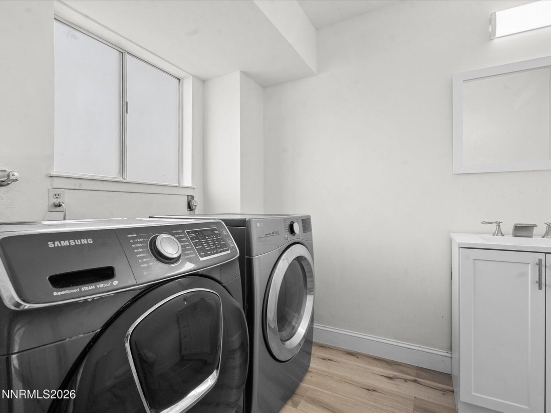 House in Carson City, Nevada, United States 5 - 17103149