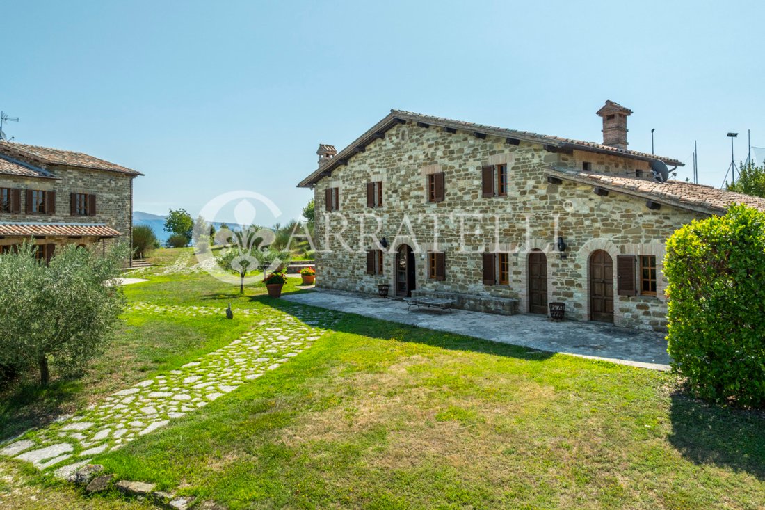 Country House in Valfabbrica, Umbria, Italy 4 - 16051432