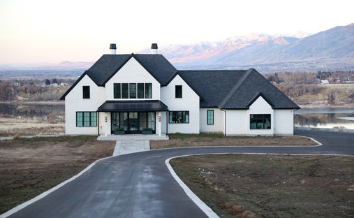 House in Hyrum, Utah, United States 1