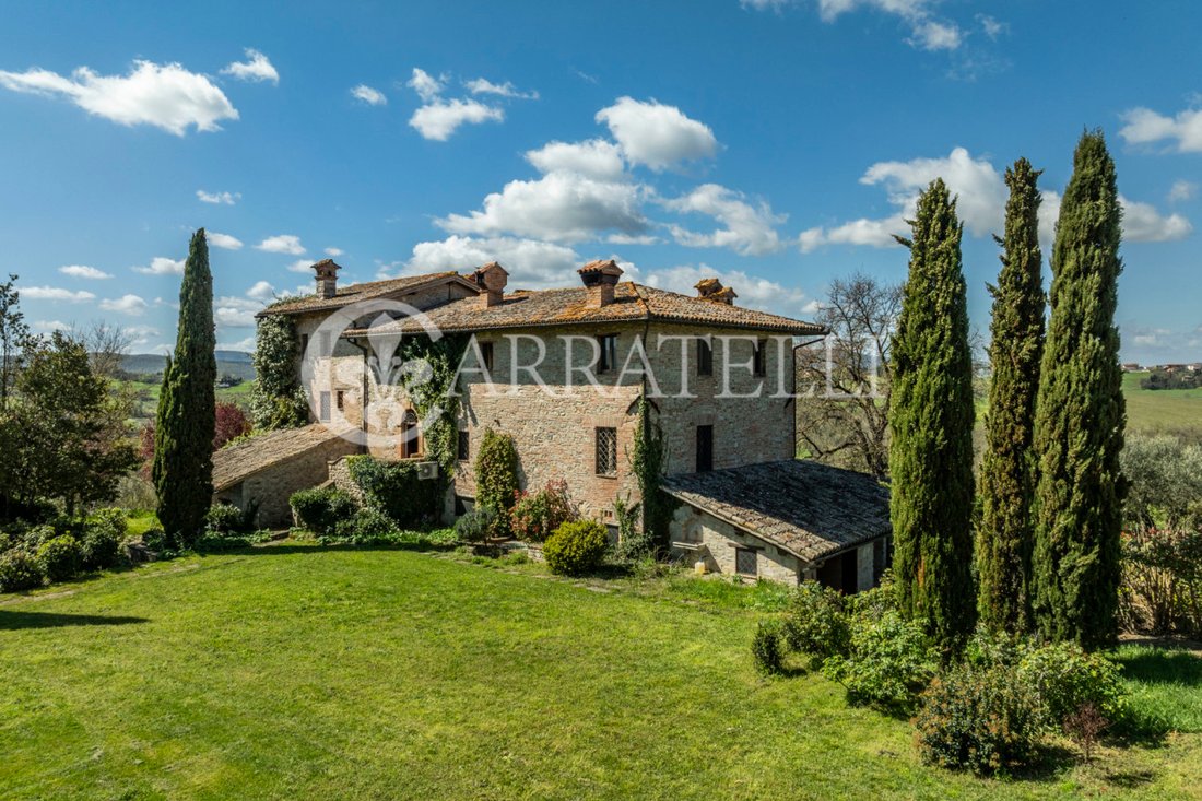 Country House in Todi, Umbria, Italy 3 - 14121975