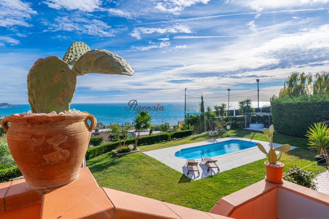 Villa in Foce, Sanremo, Italy 1 - 17065901