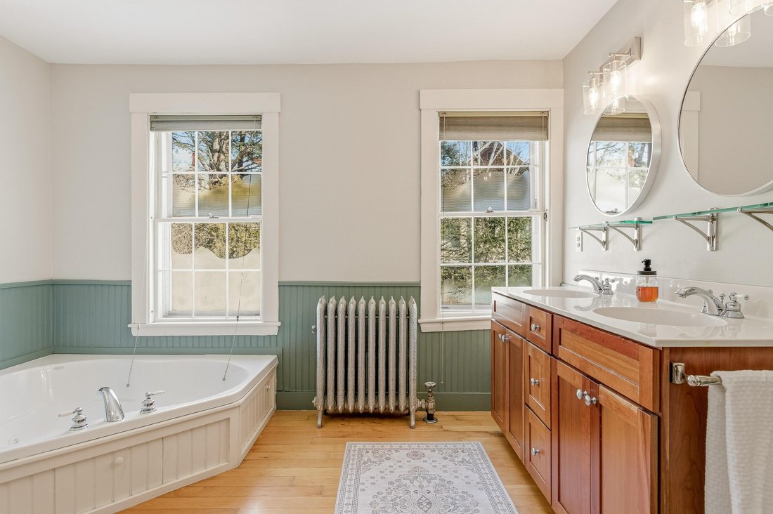 Condo in Portland, Maine, United States 4 - 17126523