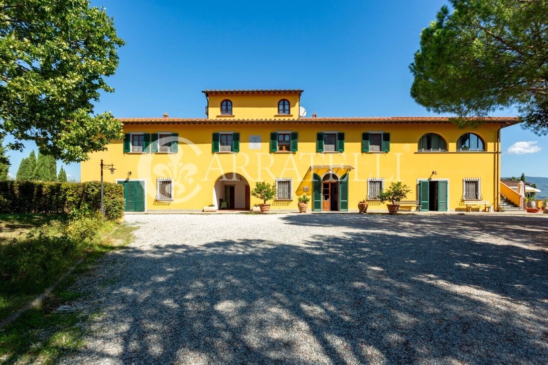Villa in Center, Cerreto Guidi, Tuscany 1 - 12303361