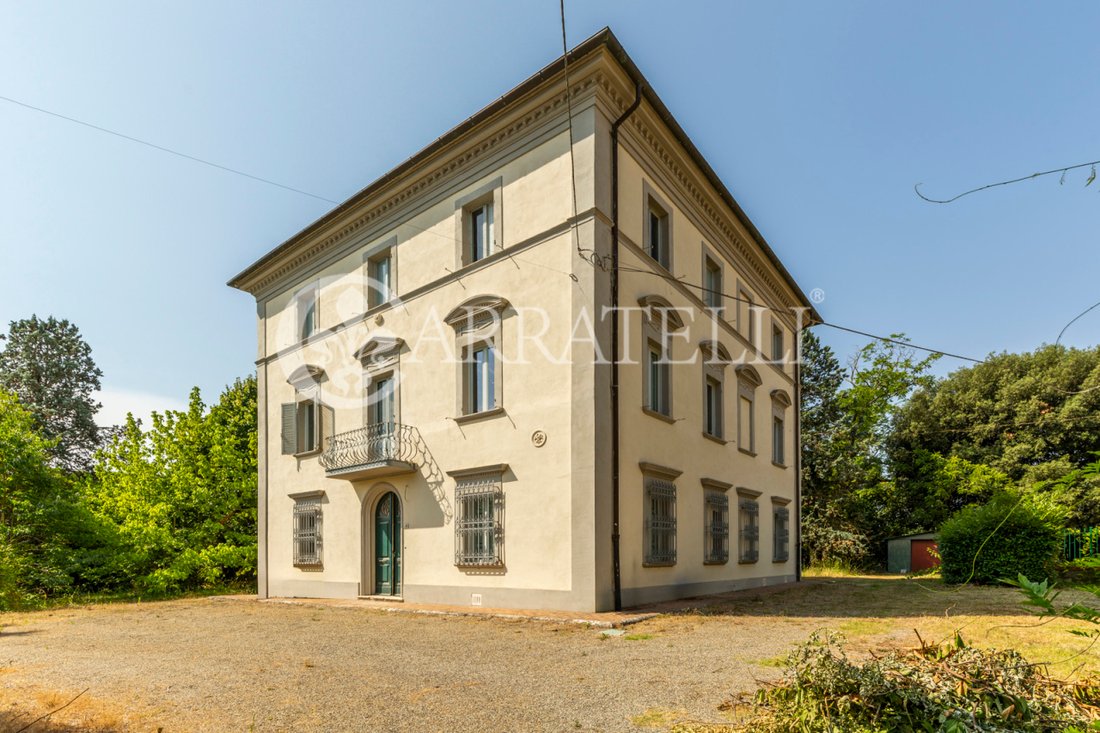 Villa in Castiglione del Lago, Umbria, Italy 1 - 14590328