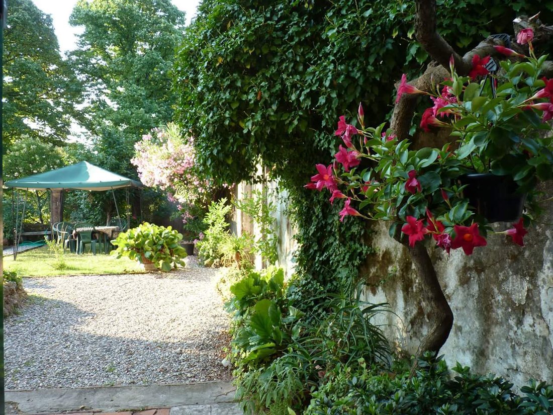 Country House in Pieve di Brancoli, Lucca, Tuscany 4 - 12885182