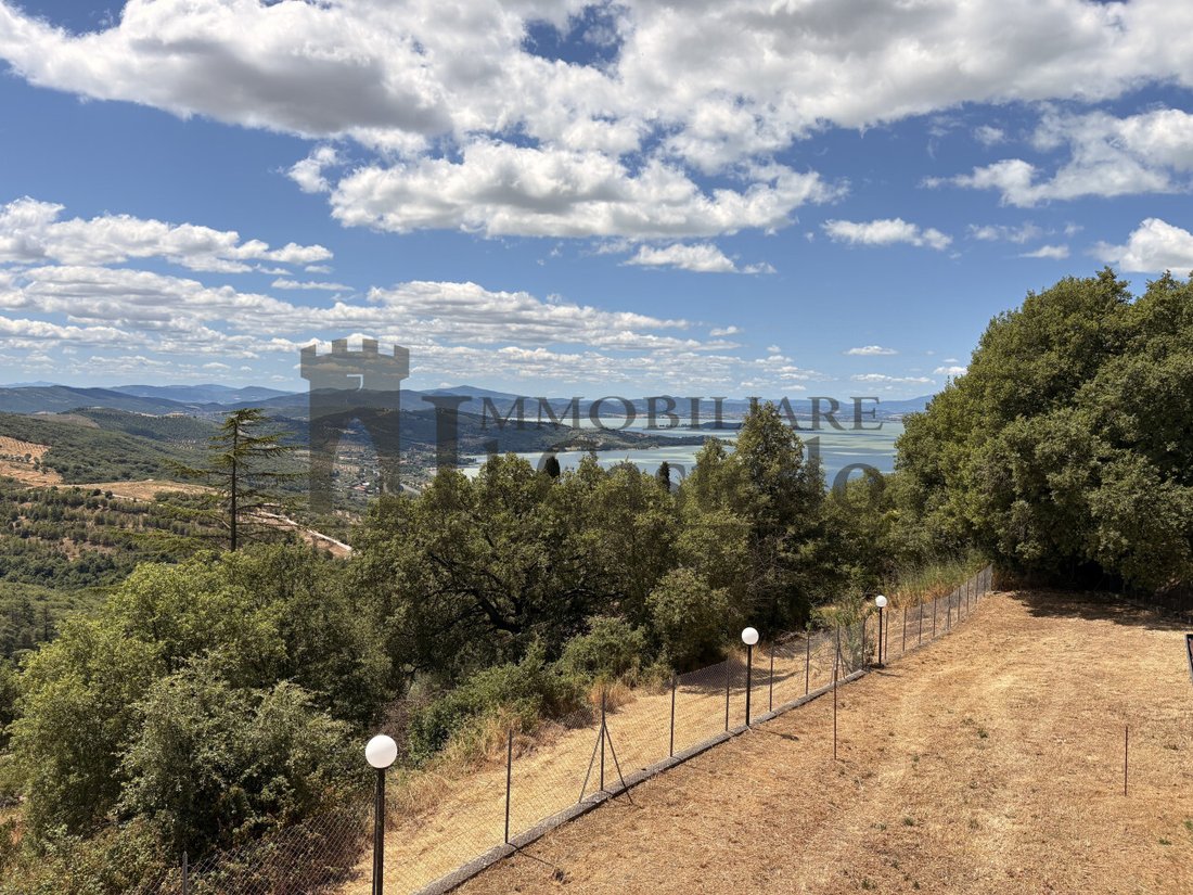 Villa in Passignano sul Trasimeno, Umbria, Italy 2 - 17105151