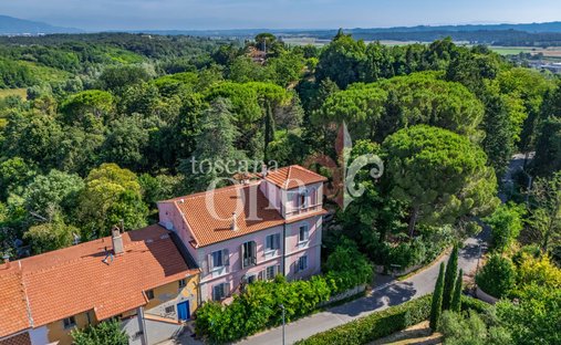 House in Casciana Terme Lari, Tuscany, Italy 1