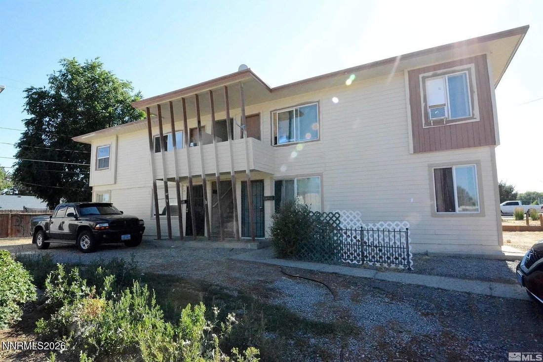 Reno, Nevada, United States 1 - 17103231