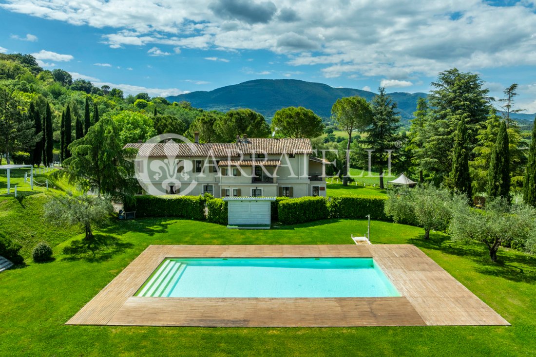 Country House in Spoleto, Umbria, Italy 3 - 15718297