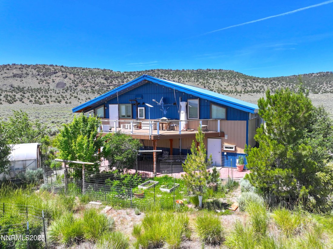 House in Gerlach, Nevada, United States 1 - 17103433