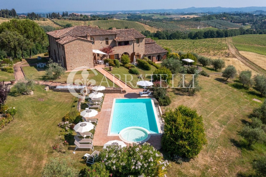 Country House in San Gimignano, Tuscany, Italy 2 - 13322333