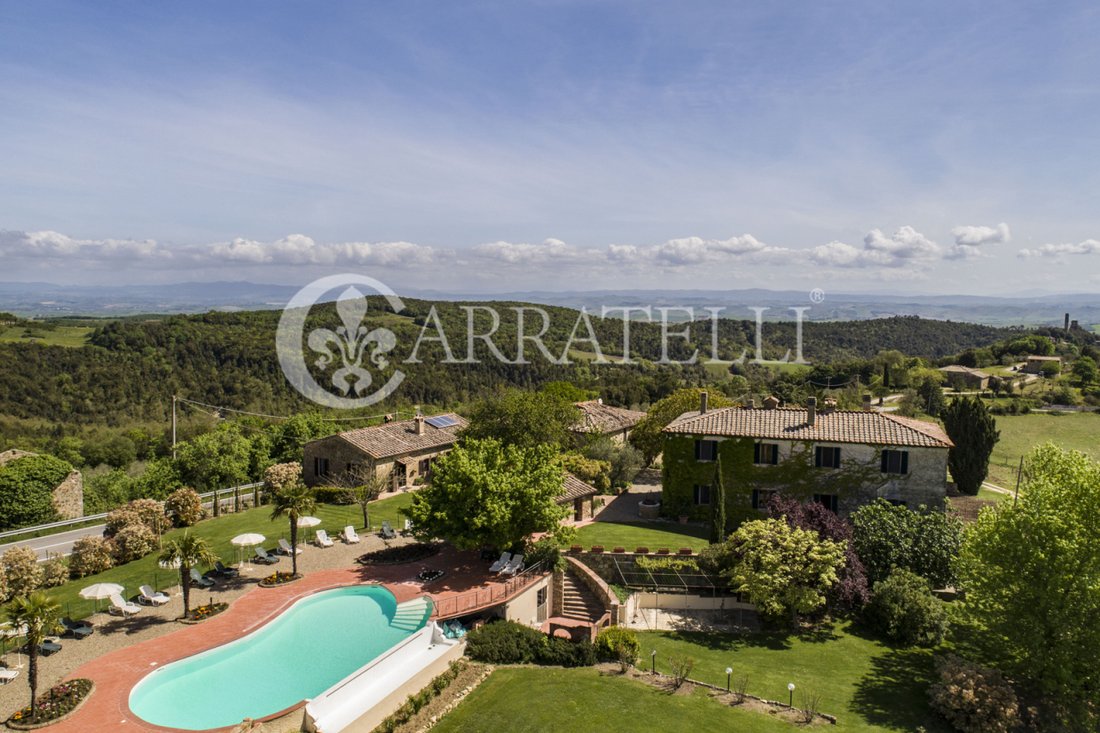 Country House in Murlo, Tuscany, Italy 3 - 13943488