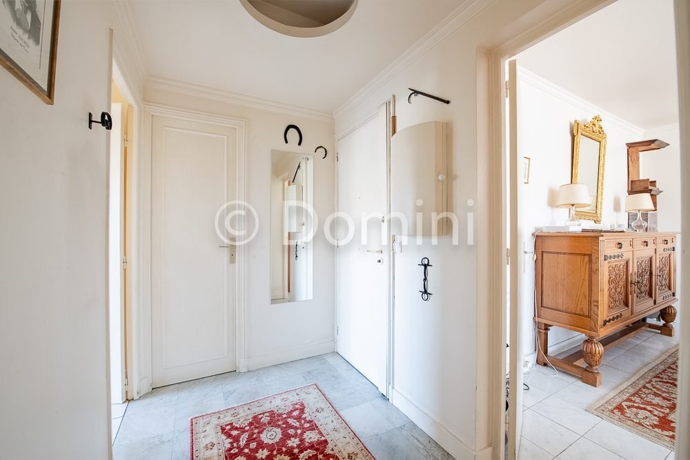 Apartment in Fontenay-sous-Bois, Ile-de-France, France 4 - 17112858