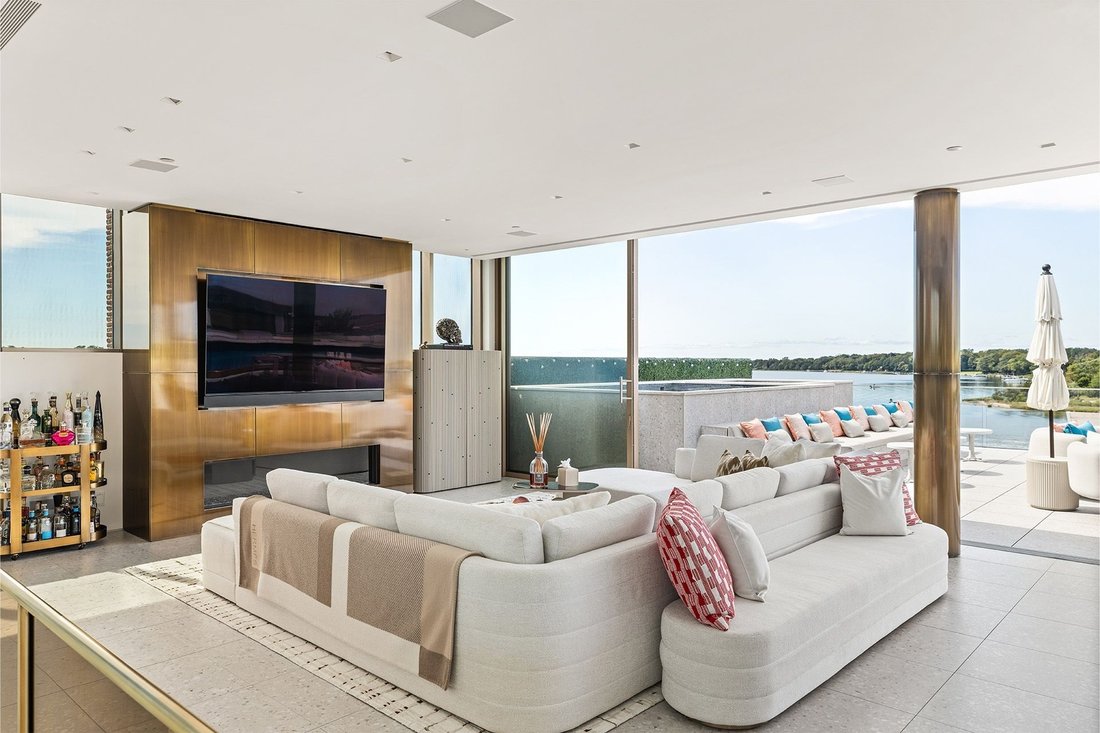 House in Sag Harbor, New York, United States 2 - 17127411