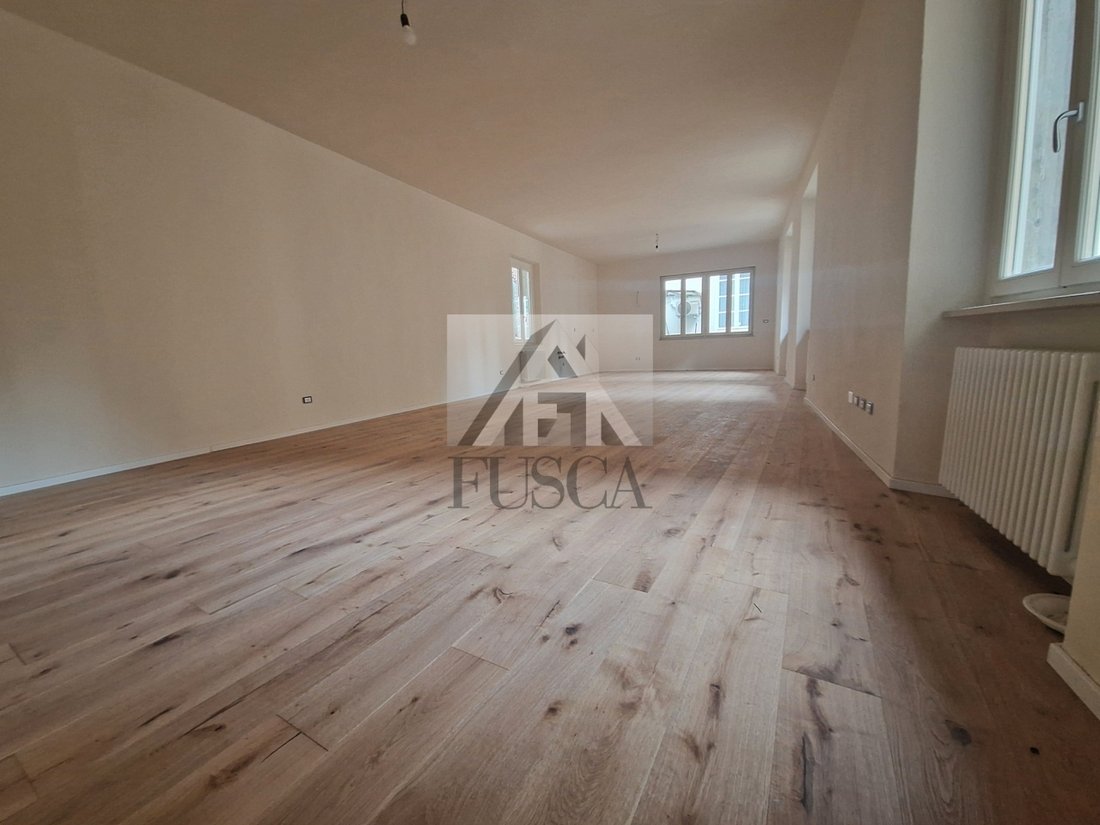Apartment in Historic Center, Lucca, Tuscany 3 - 16115207