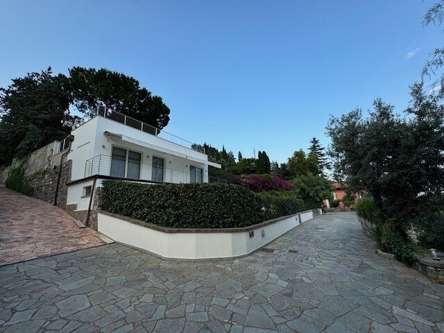Villa in Central Hill, Alassio, Liguria 5 - 14846273