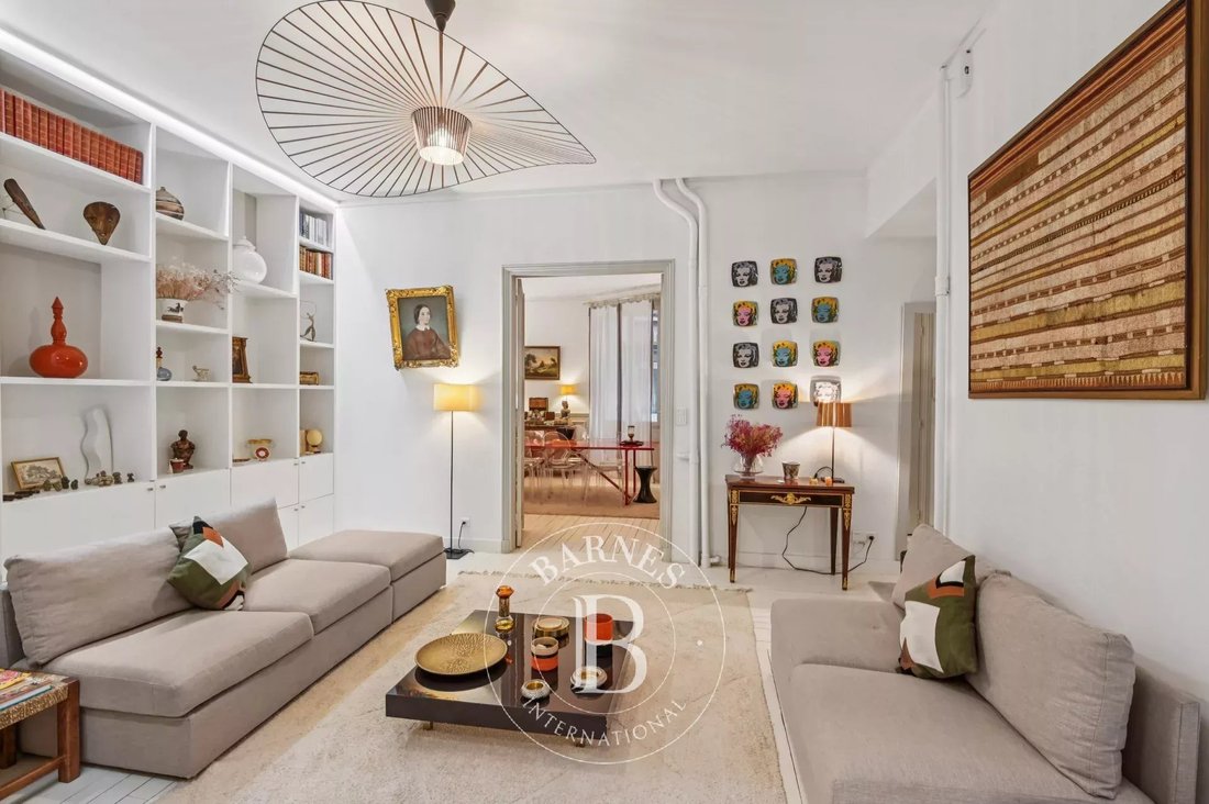 Apartment in Muette Sud, Paris 16e Arrondissement, Paris 2 - 17099844