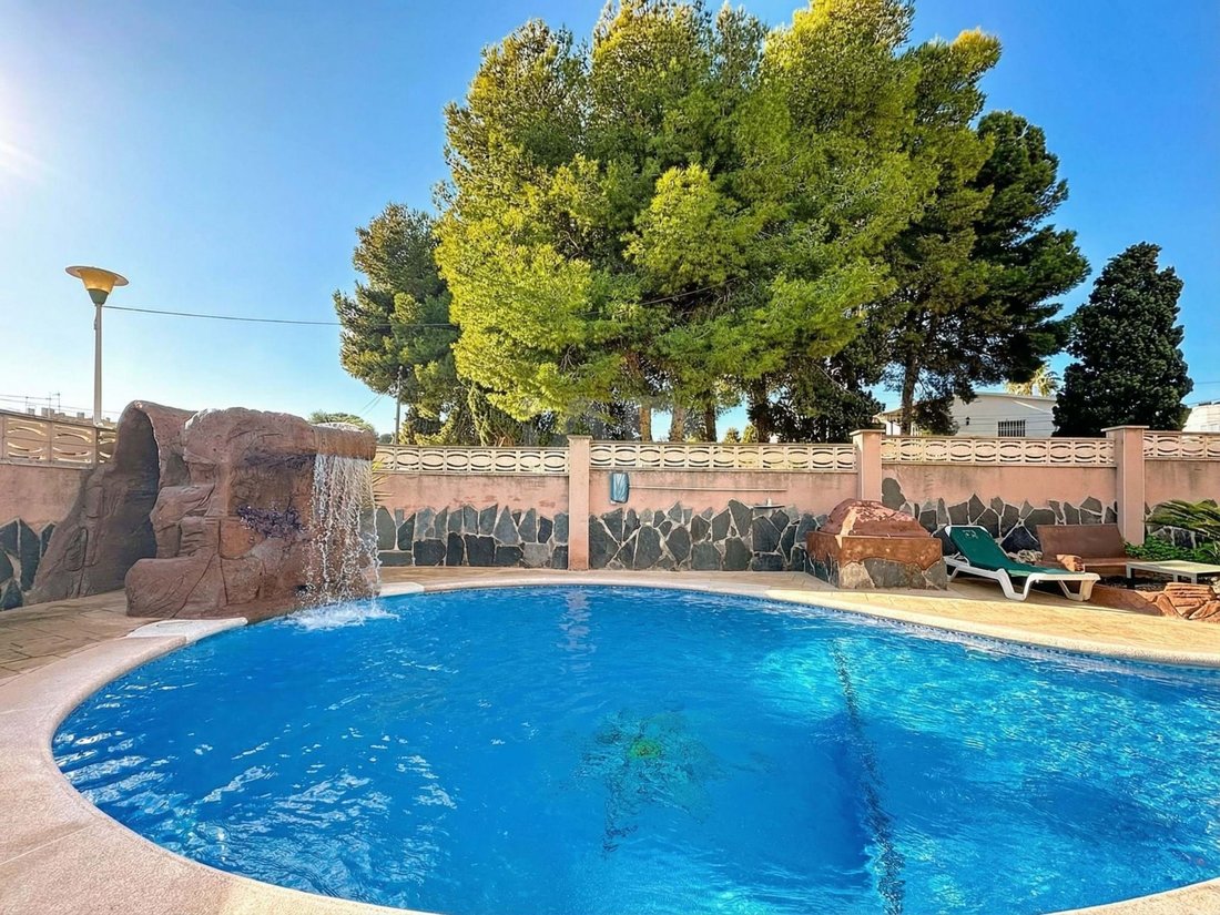 Townhouse in el Vendrell, Catalonia, Spain 3 - 17130092