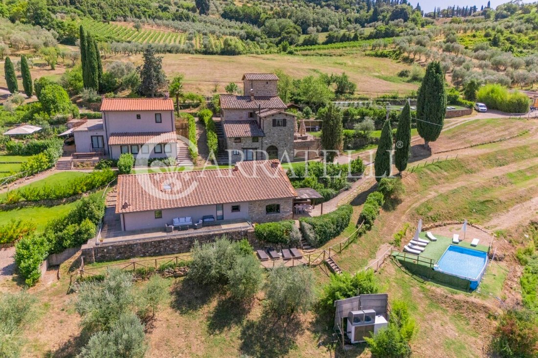 Country House in Montefioralle, Greve in Chianti, Tuscany 1 - 16041324