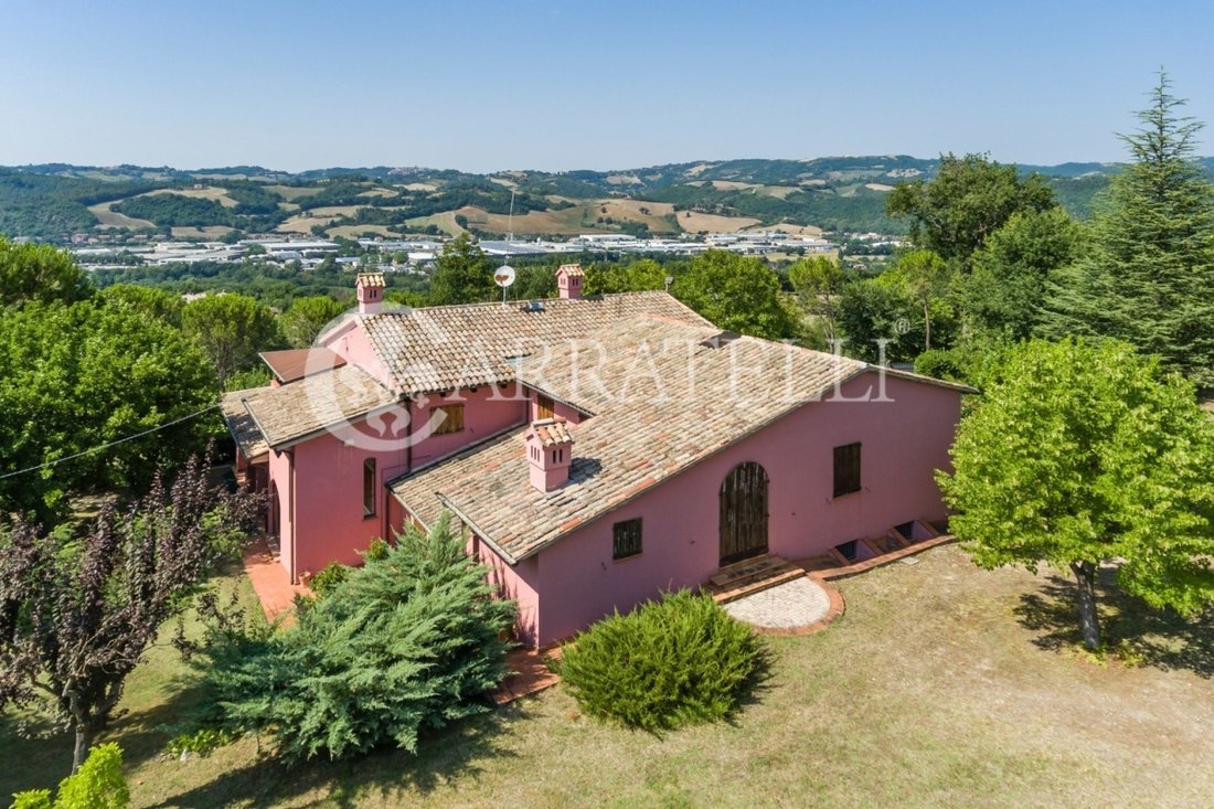 Villa in Fermignano, Marche, Italy 2 - 11090859