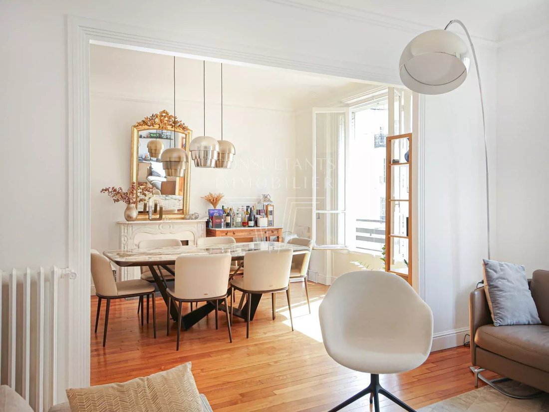 Apartment in Muette Nord, Paris 16e Arrondissement, Paris 2 - 17128385