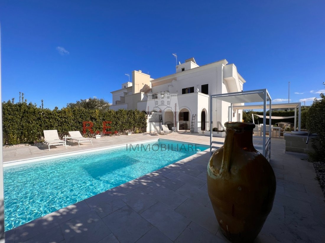 House in Pezze di Greco-Pozzo Faceto-Montalbano, Selva di Fasano, Apulia 1 - 13675817