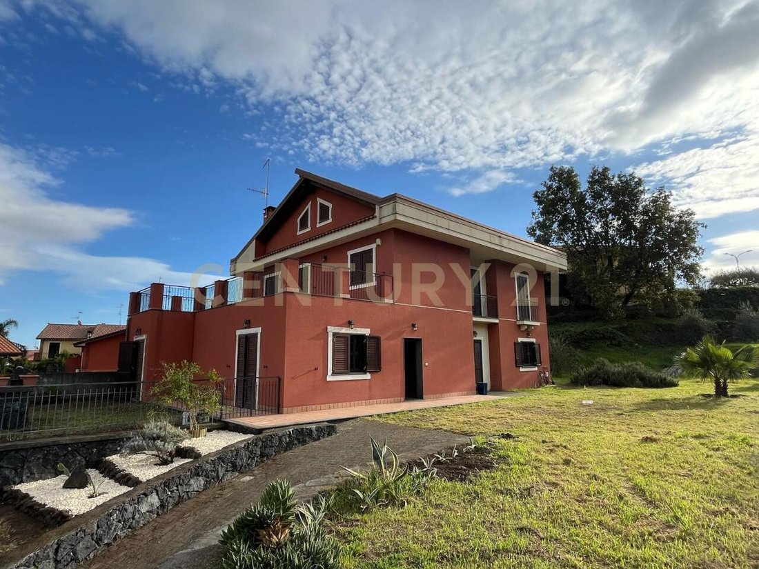 Villa in Viagrande, Sicily, Italy 1 - 16858532