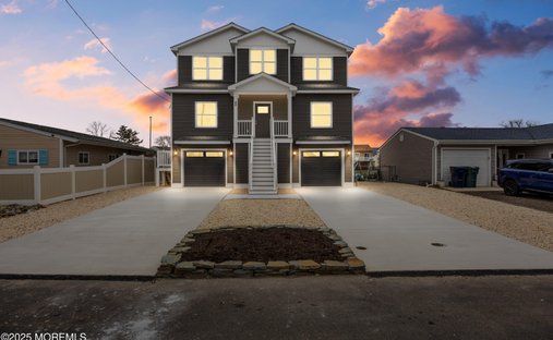 House in Little Egg Harbor Township, New Jersey, United States 1