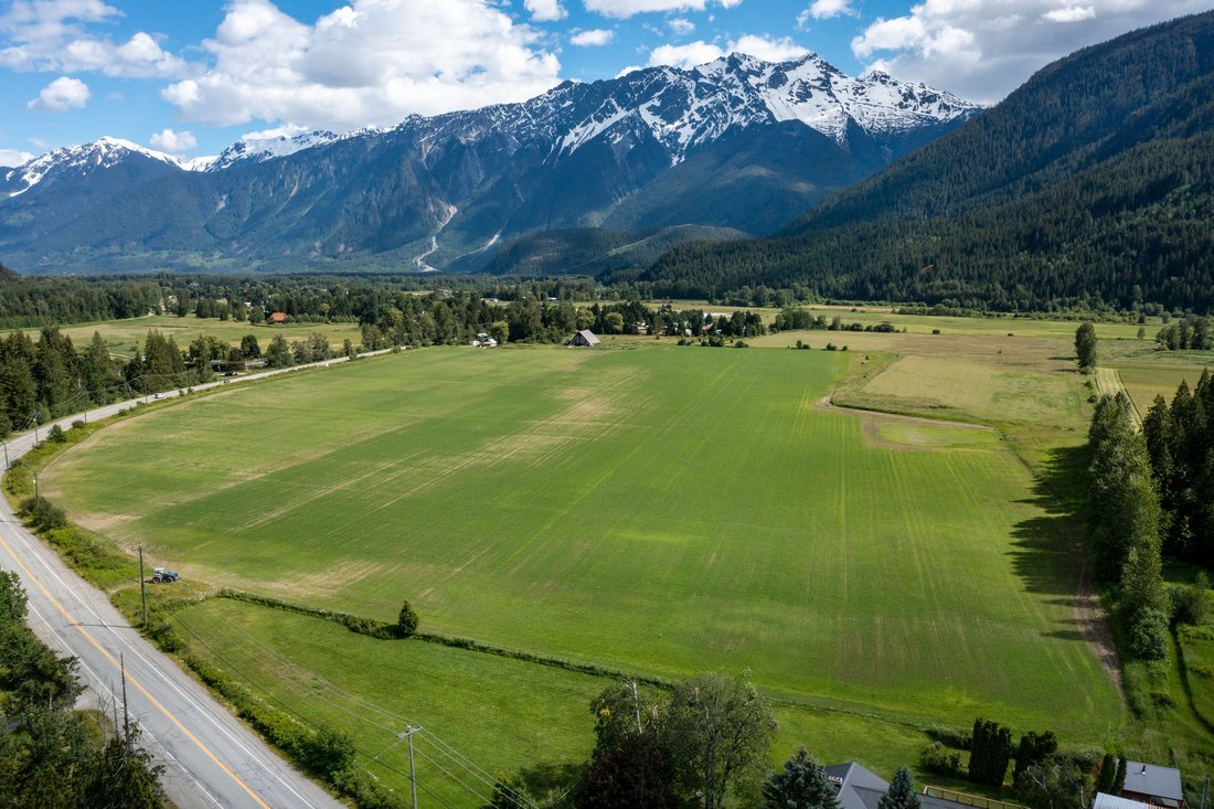 Land in Squamish-Lillooet C, British Columbia, Canada 5 - 17111594