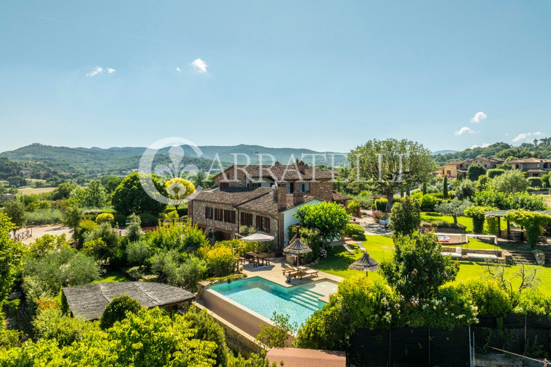 Country House in Città della Pieve, Umbria, Italy 2 - 14487212