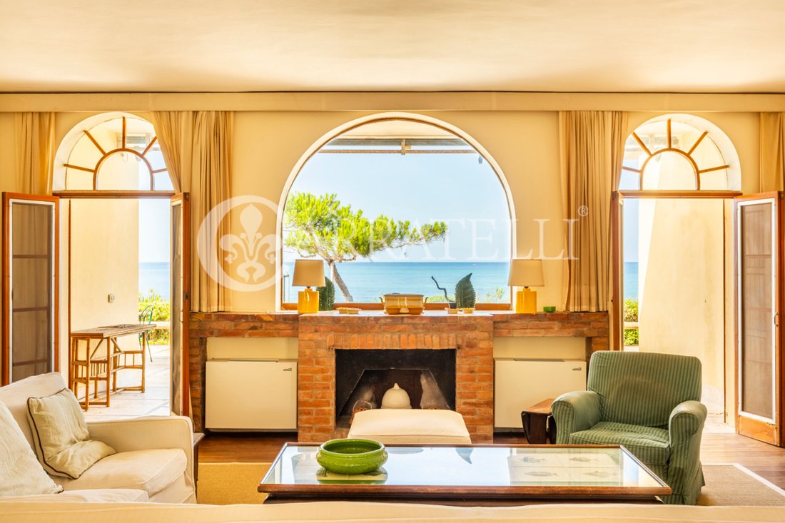Villa in Castle of Castiglione, Castiglione della Pescaia, Tuscany 4 - 14432990
