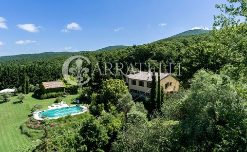 Country House in Sarteano, Tuscany, Italy 1