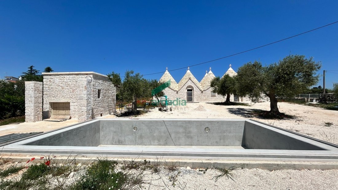 Country House in Alberobello, Apulia, Italy 2 - 14776417