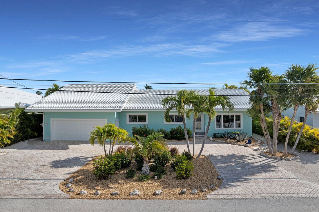 House in Key Colony Beach, Florida, United States 1 - 17131816