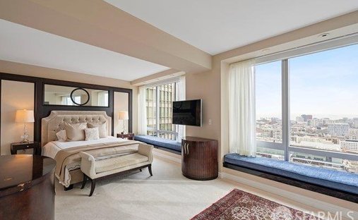 Condo in San Francisco, California, United States 1