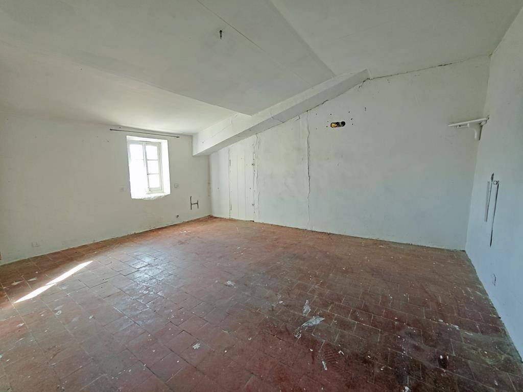 House in Lioux, Provence-Alpes-Côte d'Azur, France 5 - 17104025