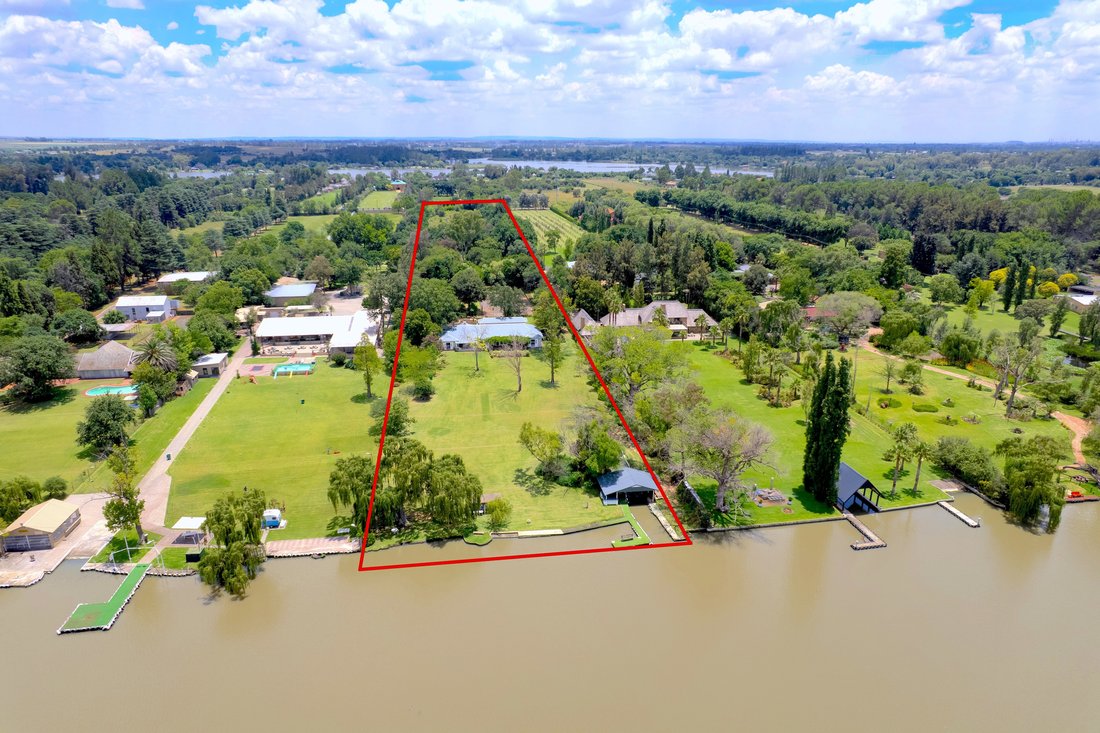 House in Vanderbijlpark, Free State, South Africa 3 - 17132593